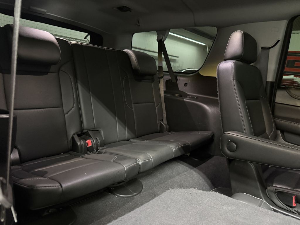 2020 GMC Yukon Image 43