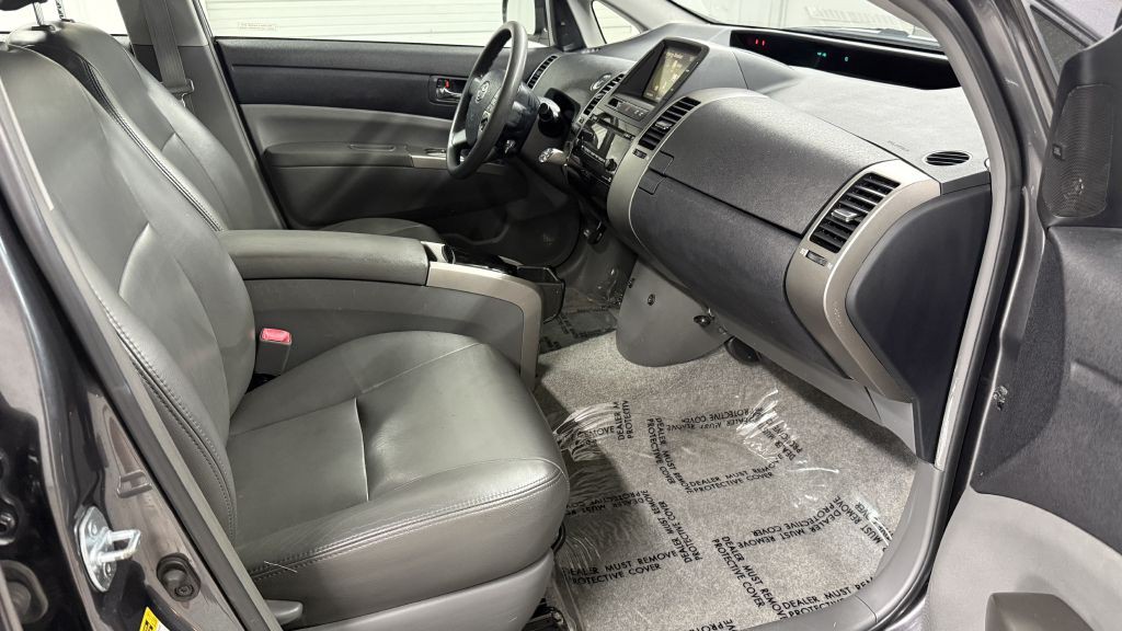 2008 Toyota Prius Image 25