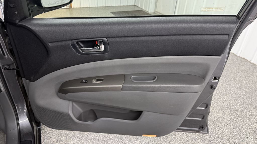2008 Toyota Prius Image 28
