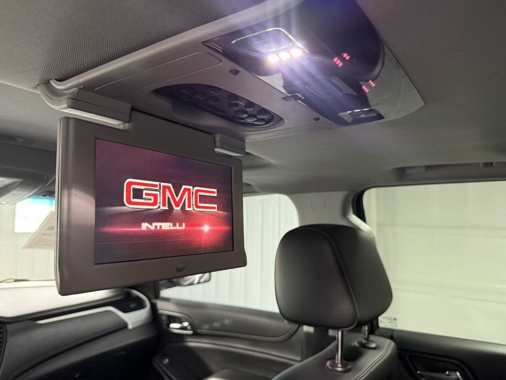 2020 GMC Yukon Image 30