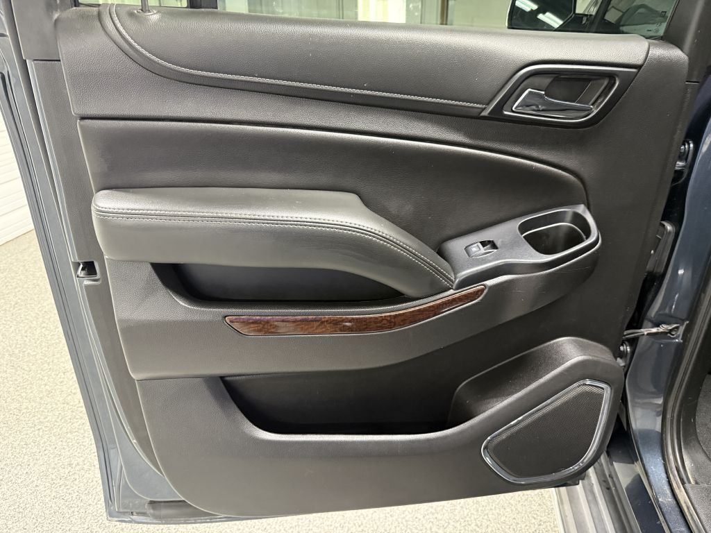 2020 GMC Yukon Image 35