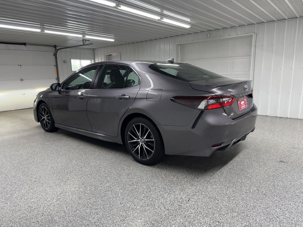 2021 Toyota Camry Image 4