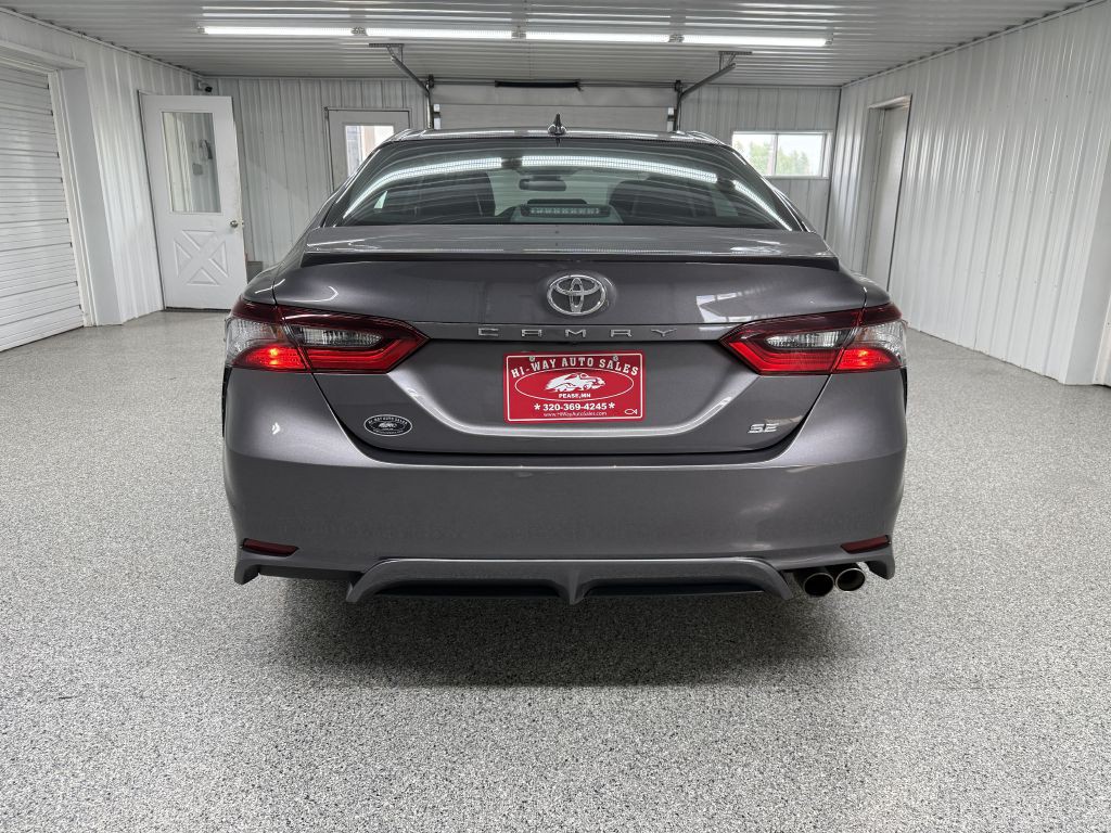 2021 Toyota Camry Image 5