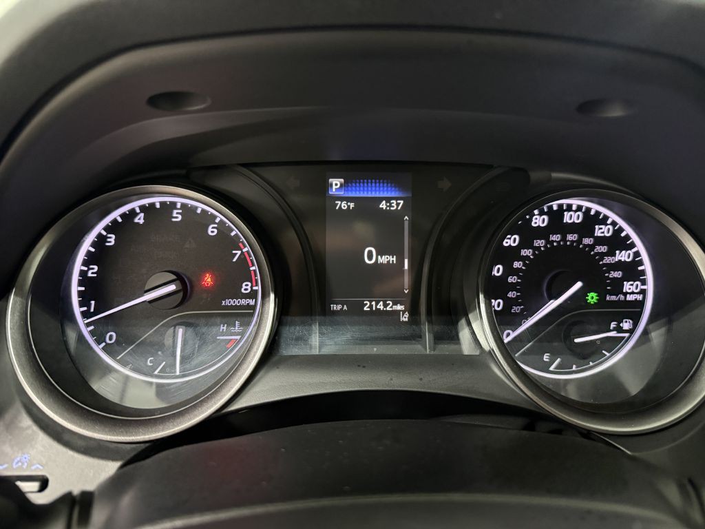2021 Toyota Camry Image 15