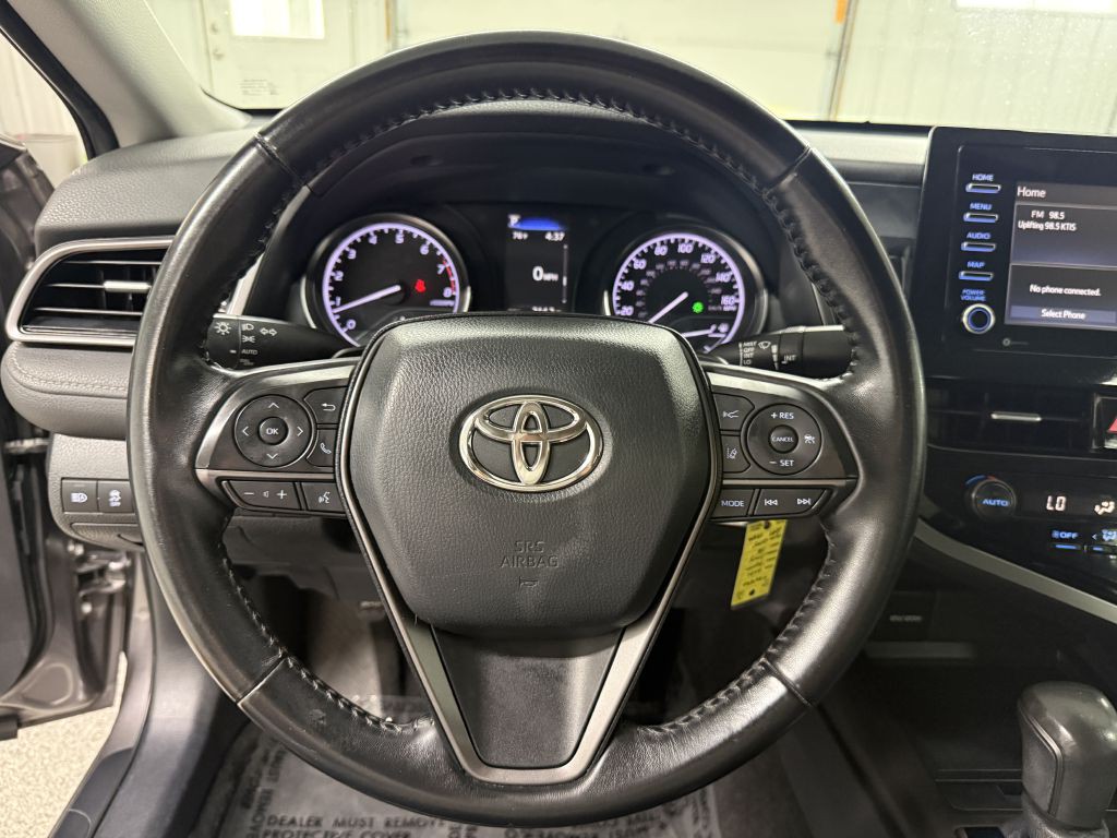 2021 Toyota Camry Image 16