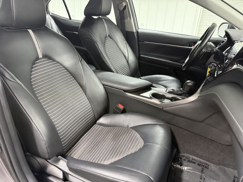 2021 Toyota Camry Image 34