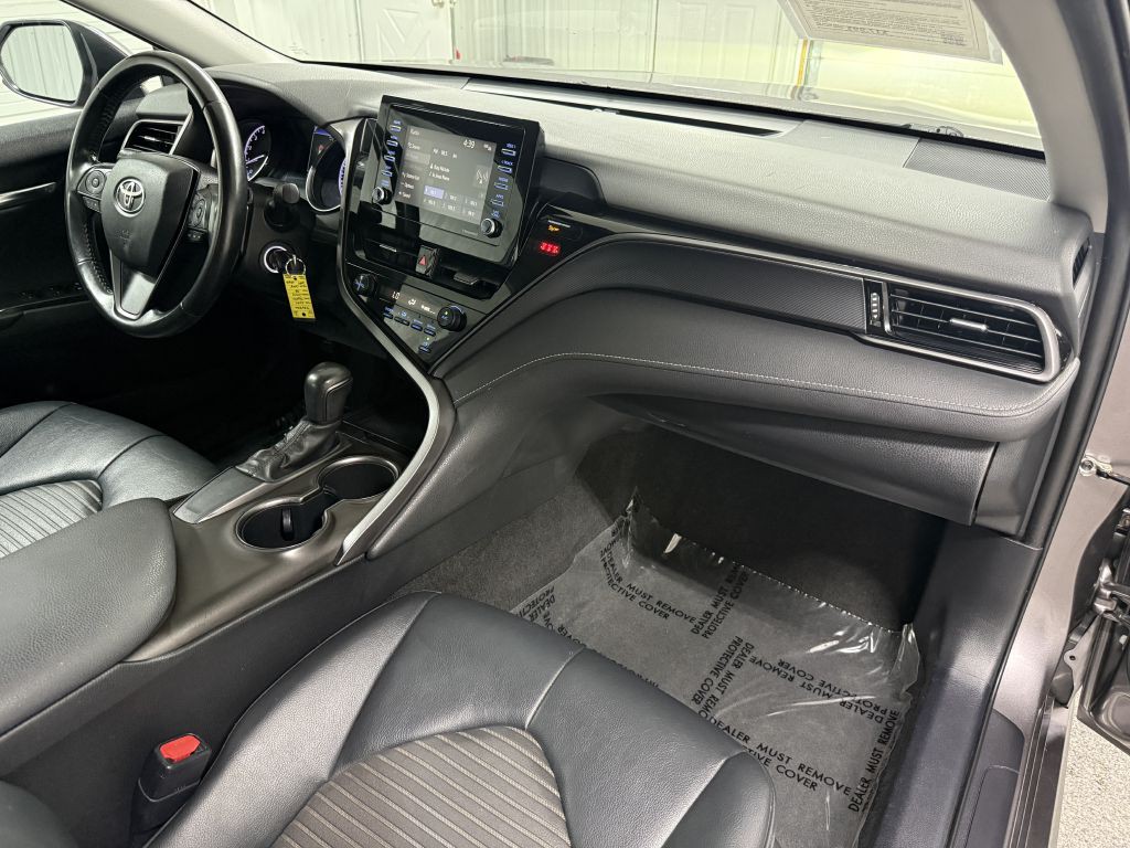 2021 Toyota Camry Image 35