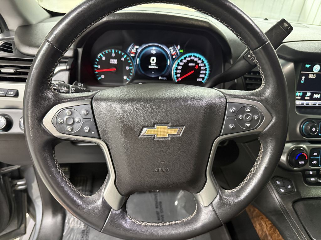 2019 Chevrolet Suburban Image 19