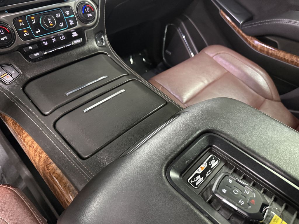 2019 Chevrolet Suburban Image 27