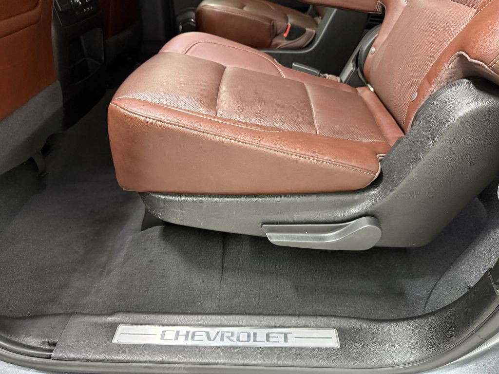 2019 Chevrolet Suburban Image 33