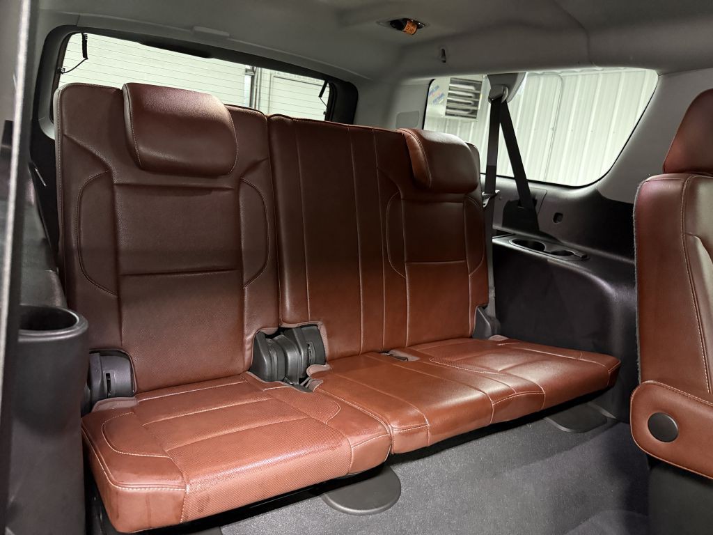 2019 Chevrolet Suburban Image 43