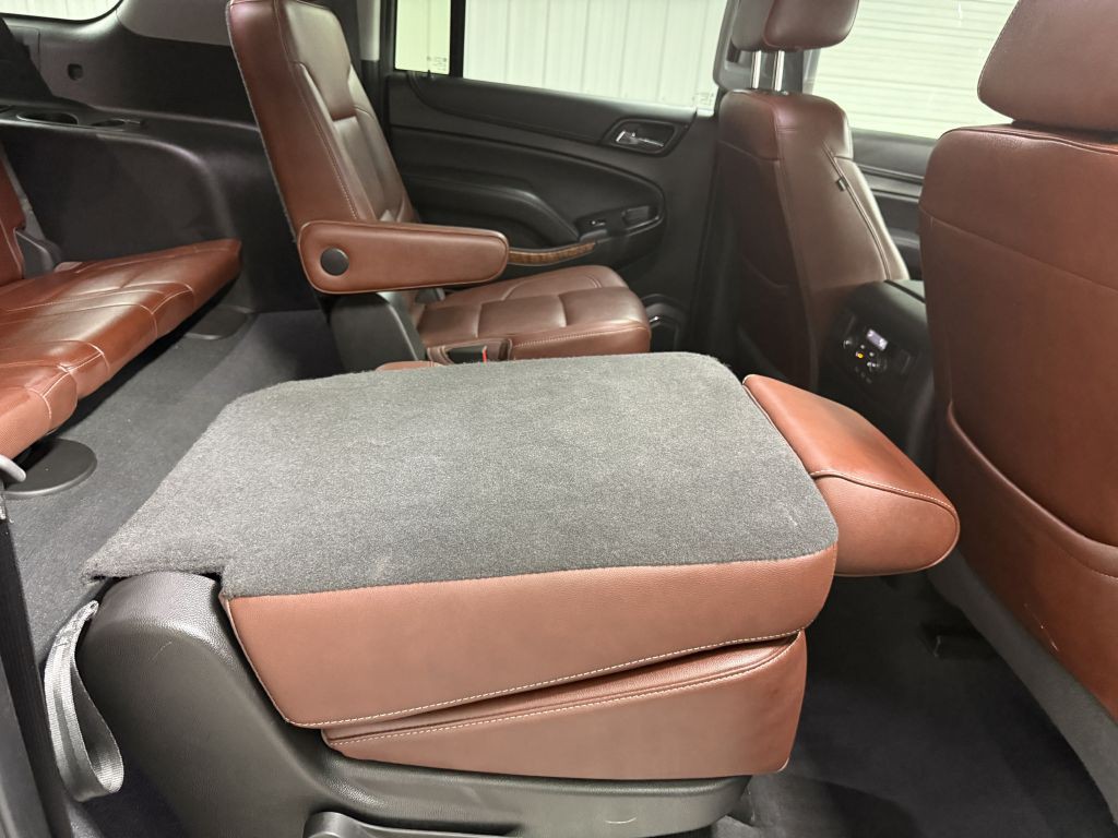 2019 Chevrolet Suburban Image 44