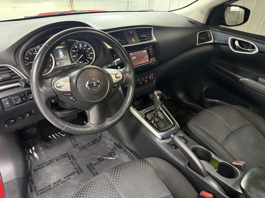 2017 Nissan Sentra Image 11