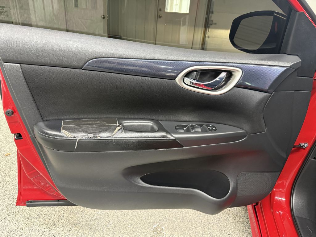 2017 Nissan Sentra Image 19