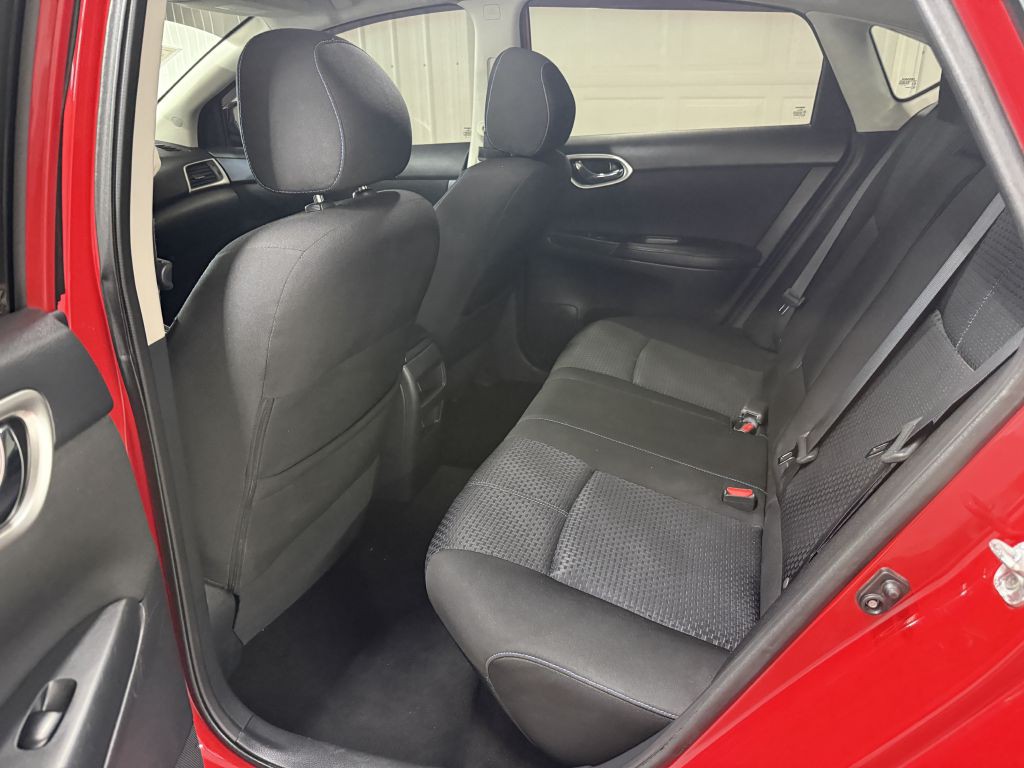 2017 Nissan Sentra Image 21