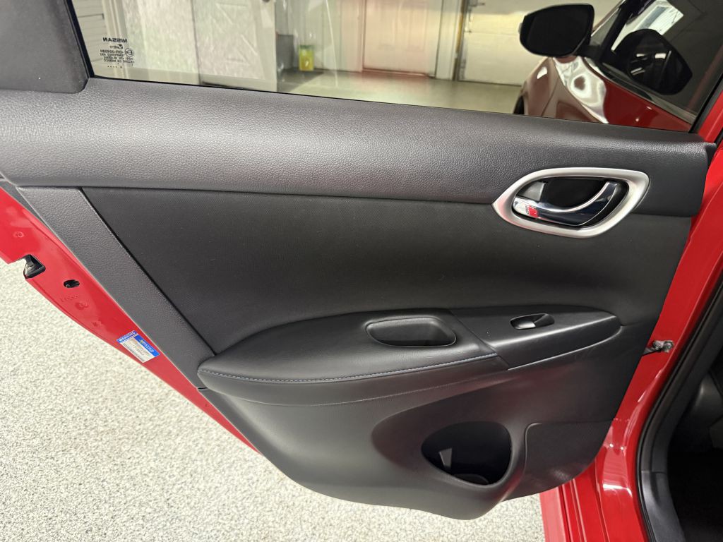 2017 Nissan Sentra Image 23