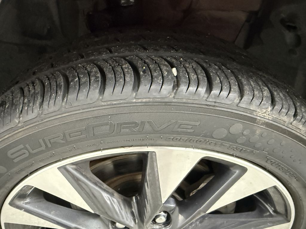 2017 Nissan Sentra Image 34