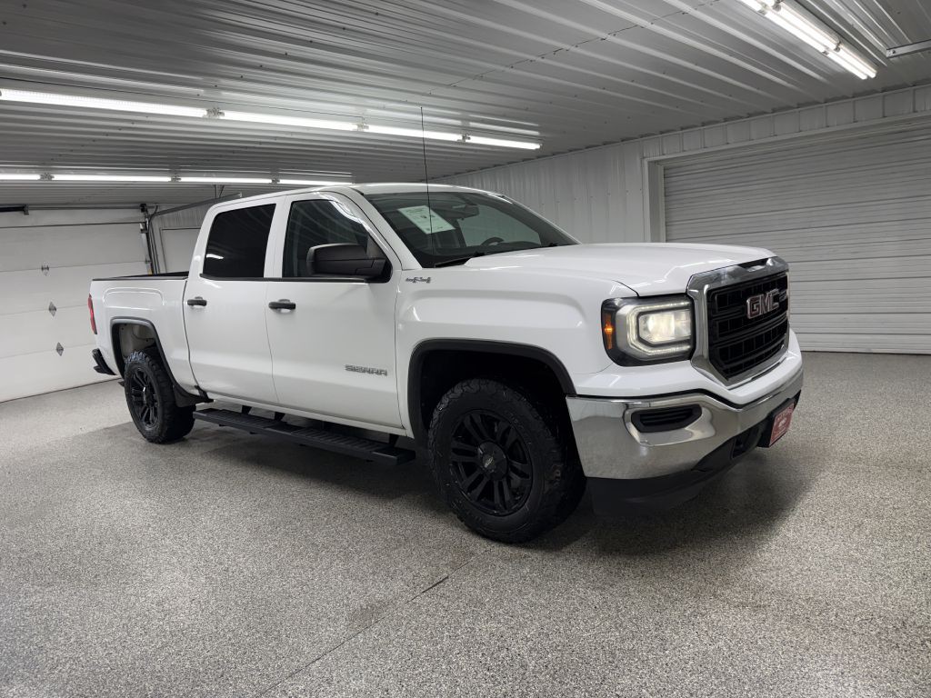 2018 GMC Sierra Image 1