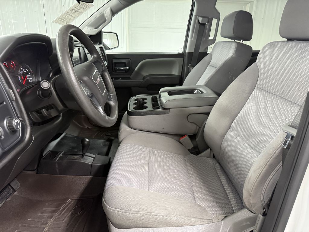 2018 GMC Sierra Image 9