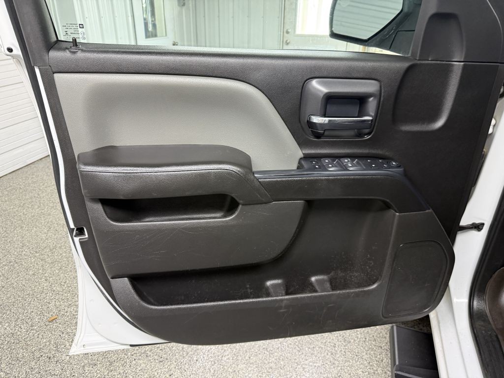 2018 GMC Sierra Image 18
