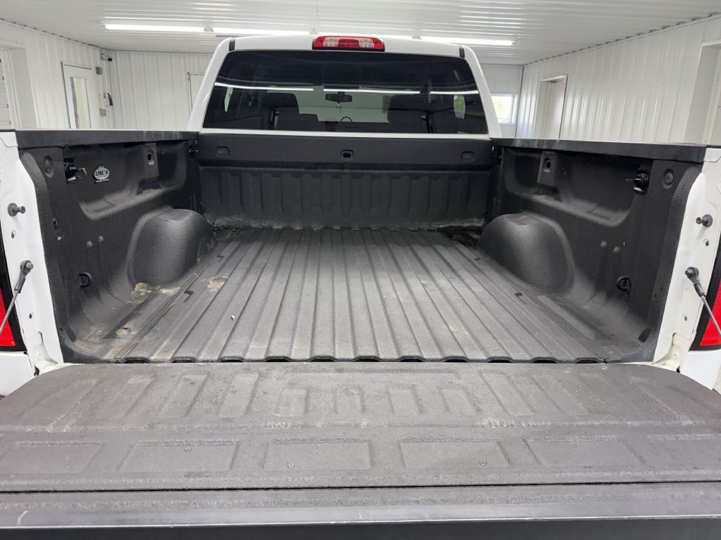 2018 GMC Sierra Image 23