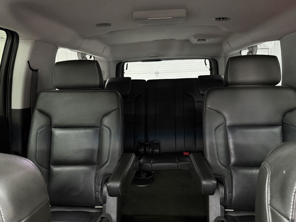 2018 Chevrolet Suburban Image 13