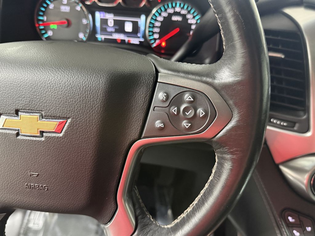 2018 Chevrolet Suburban Image 18