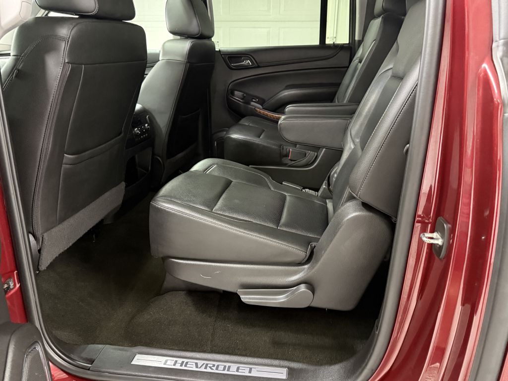 2018 Chevrolet Suburban Image 25