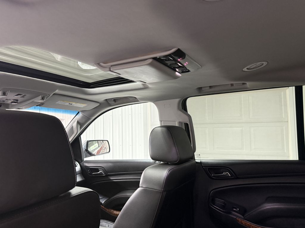 2018 Chevrolet Suburban Image 26