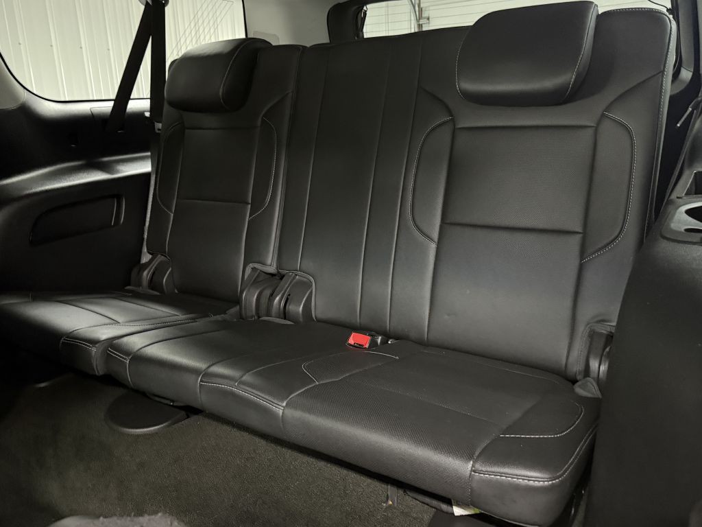 2018 Chevrolet Suburban Image 29