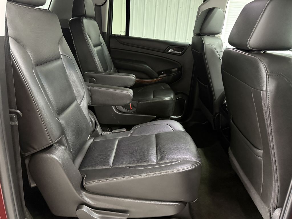 2018 Chevrolet Suburban Image 35
