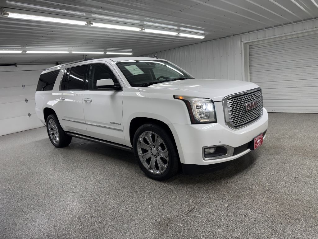 2015 GMC Yukon Image 1