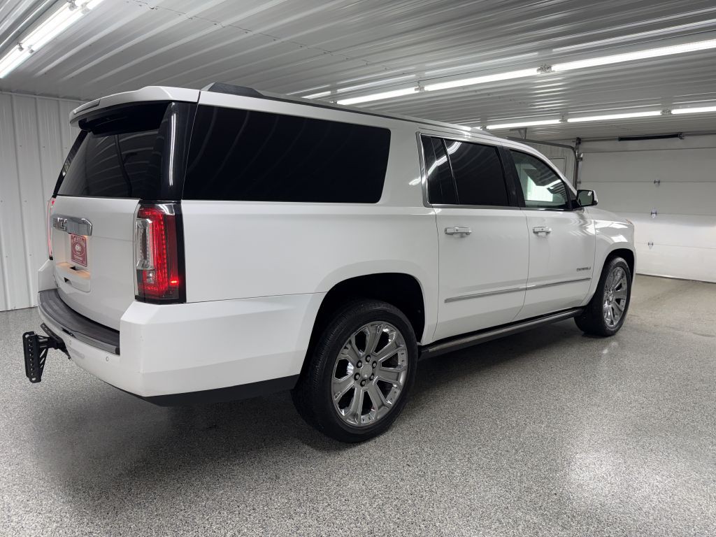 2015 GMC Yukon Image 7