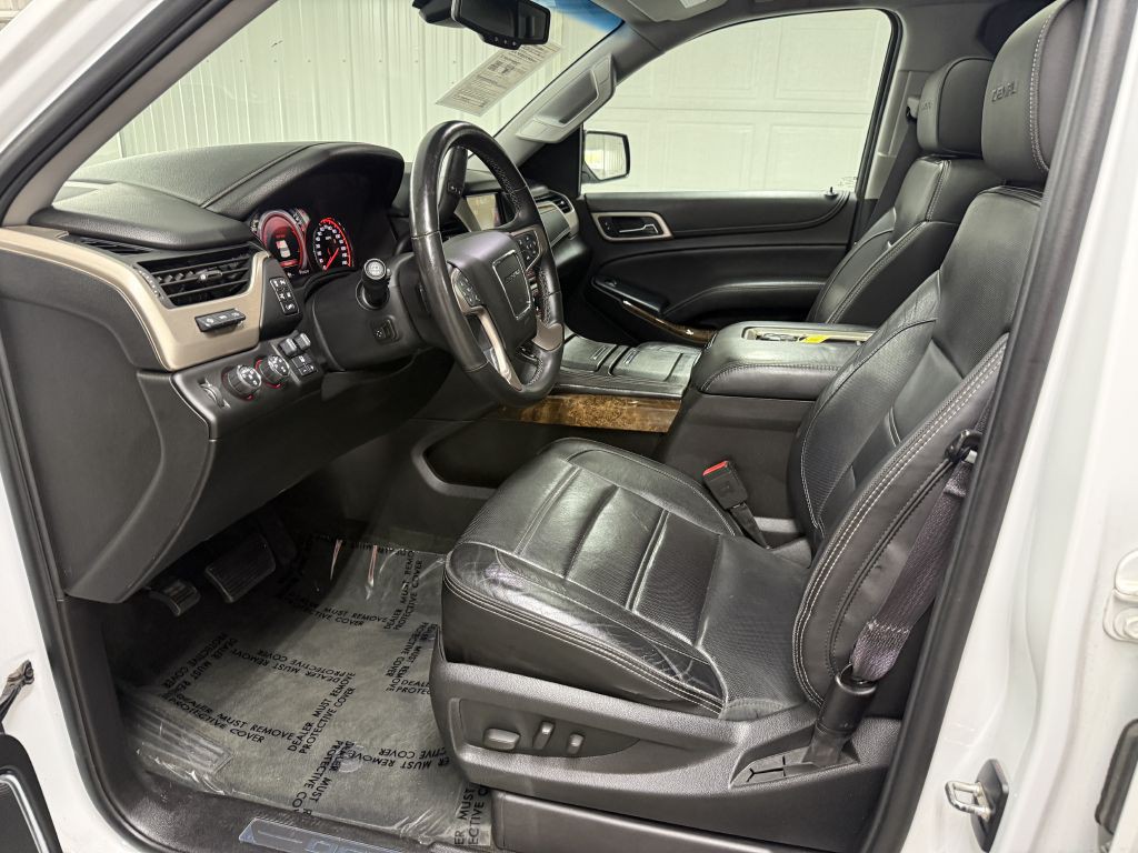 2015 GMC Yukon Image 12