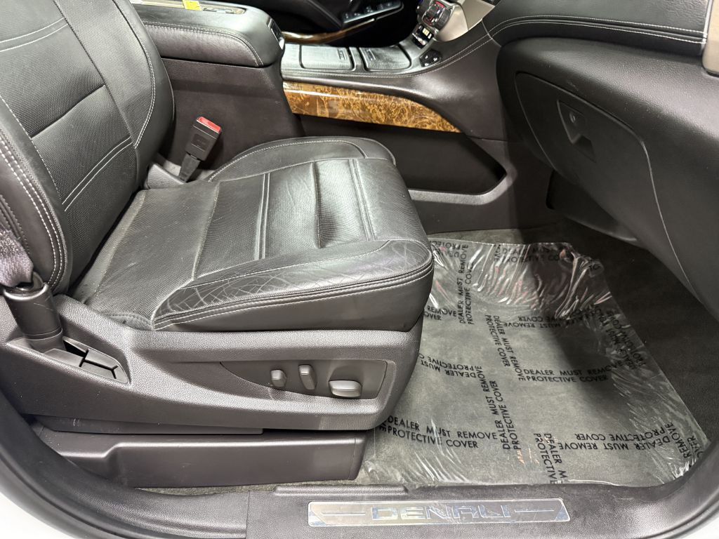 2015 GMC Yukon Image 41