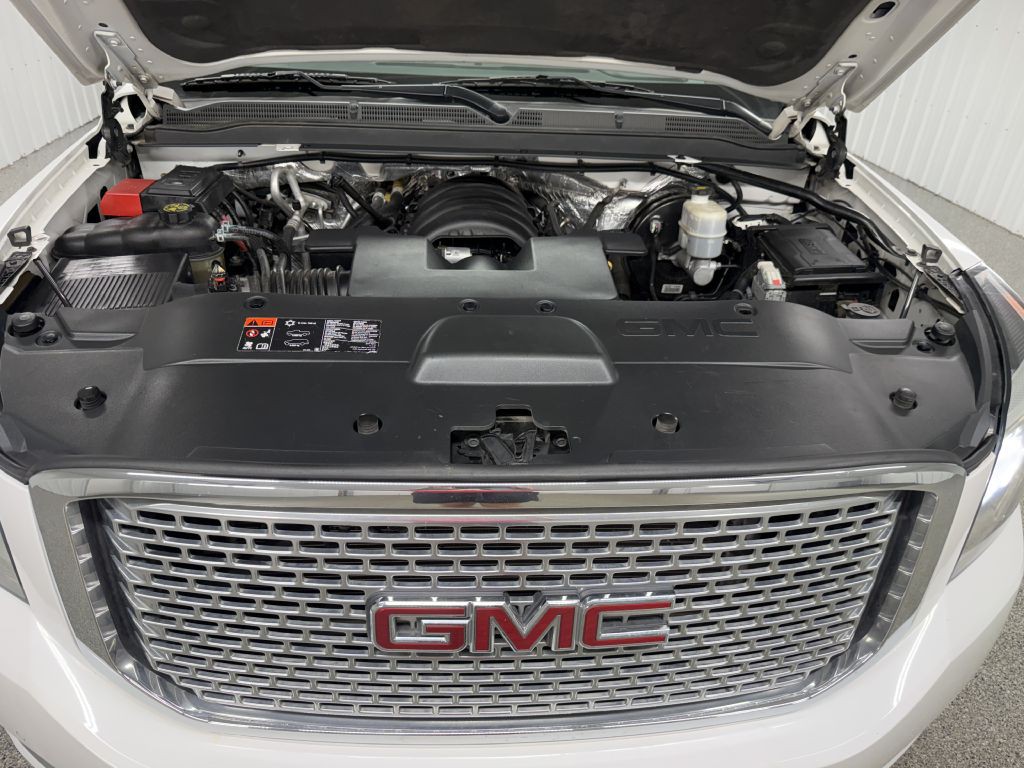 2015 GMC Yukon Image 47