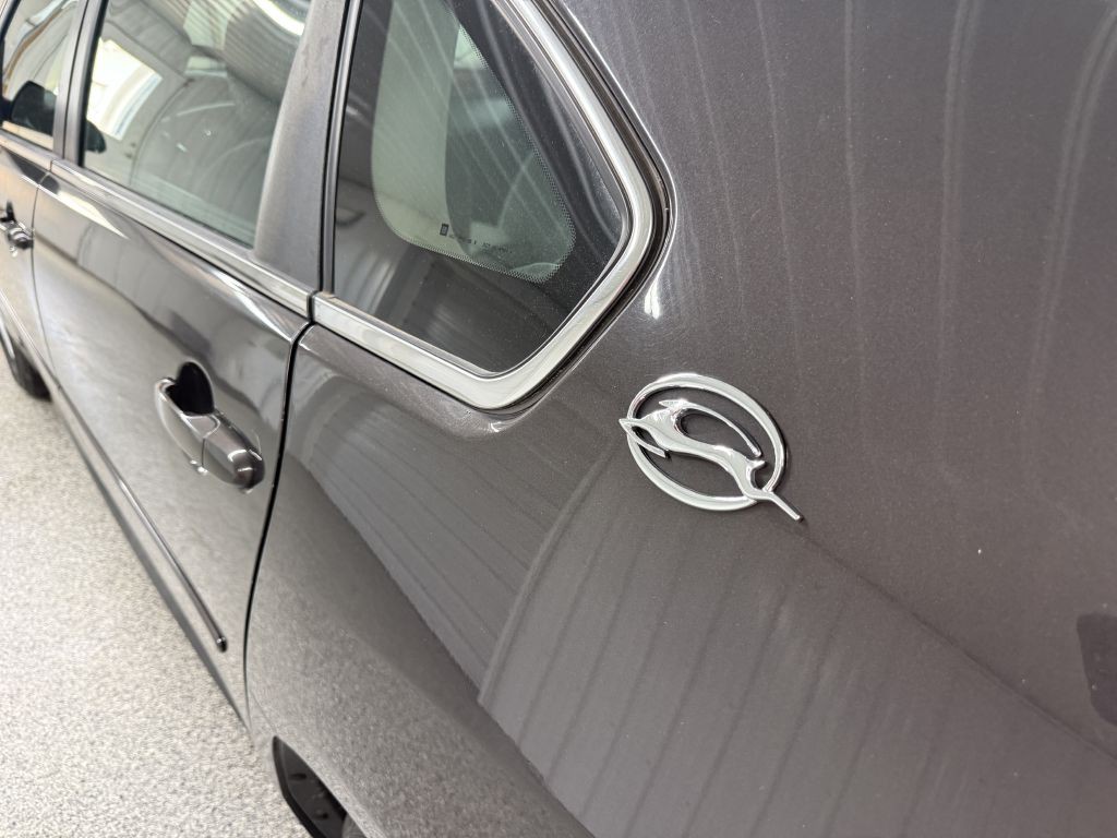 2009 Chevrolet Impala Image 7