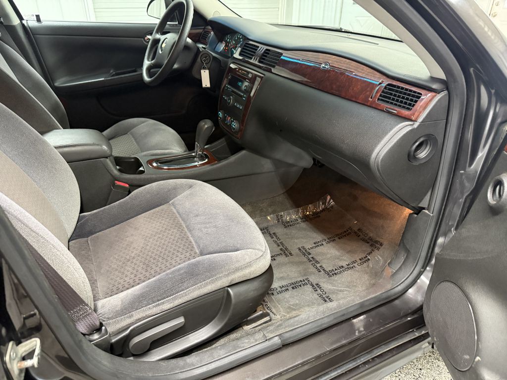 2009 Chevrolet Impala Image 23