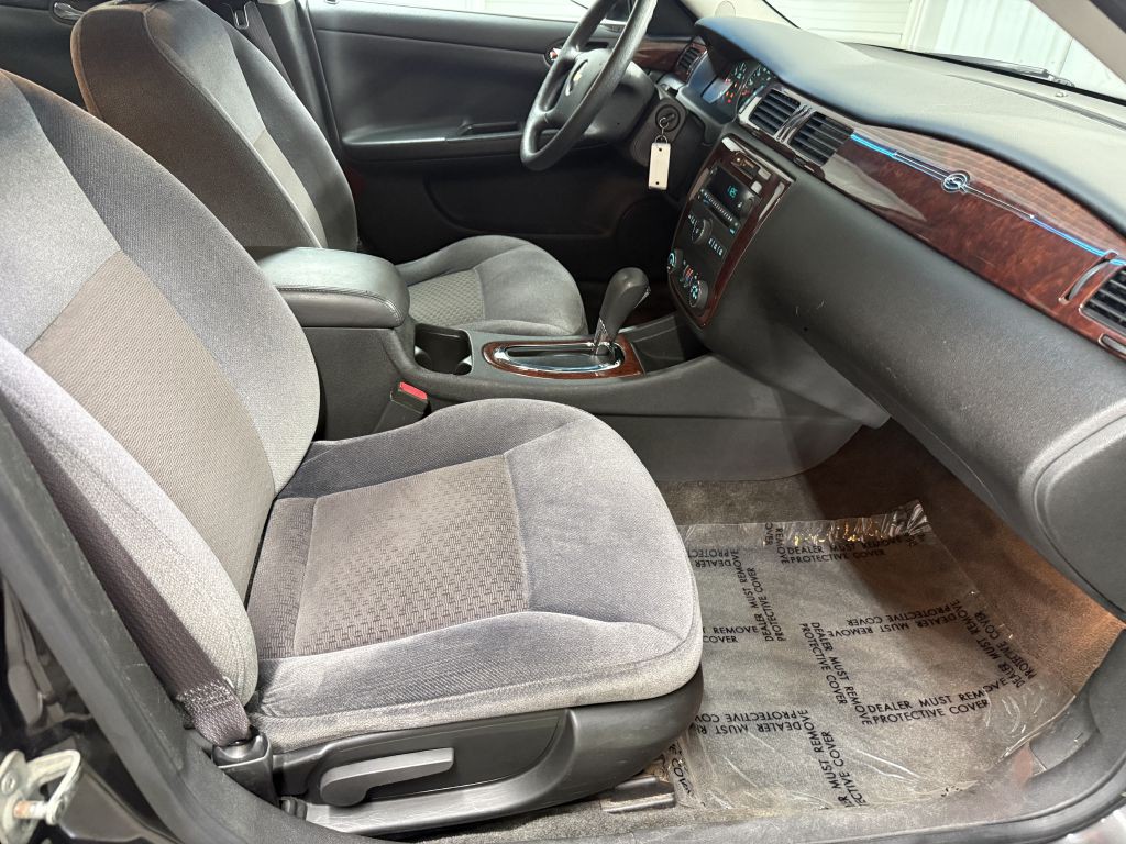 2009 Chevrolet Impala Image 24