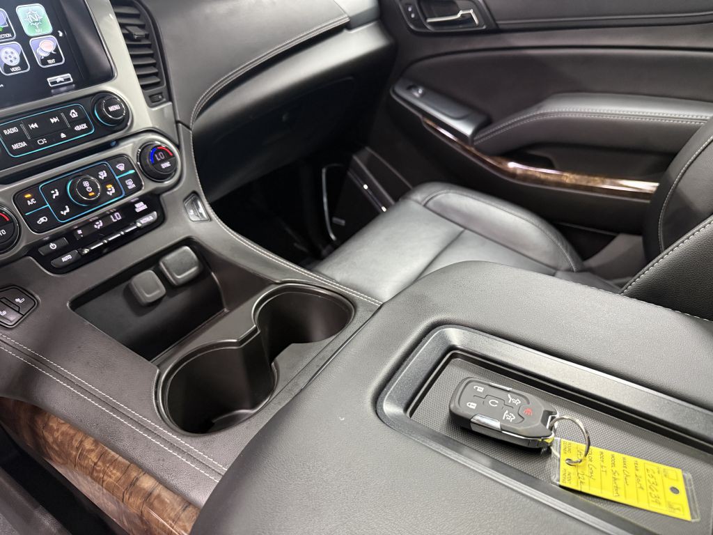 2019 Chevrolet Suburban Image 27