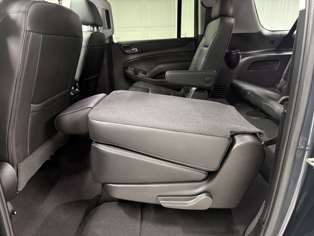 2019 Chevrolet Suburban Image 36