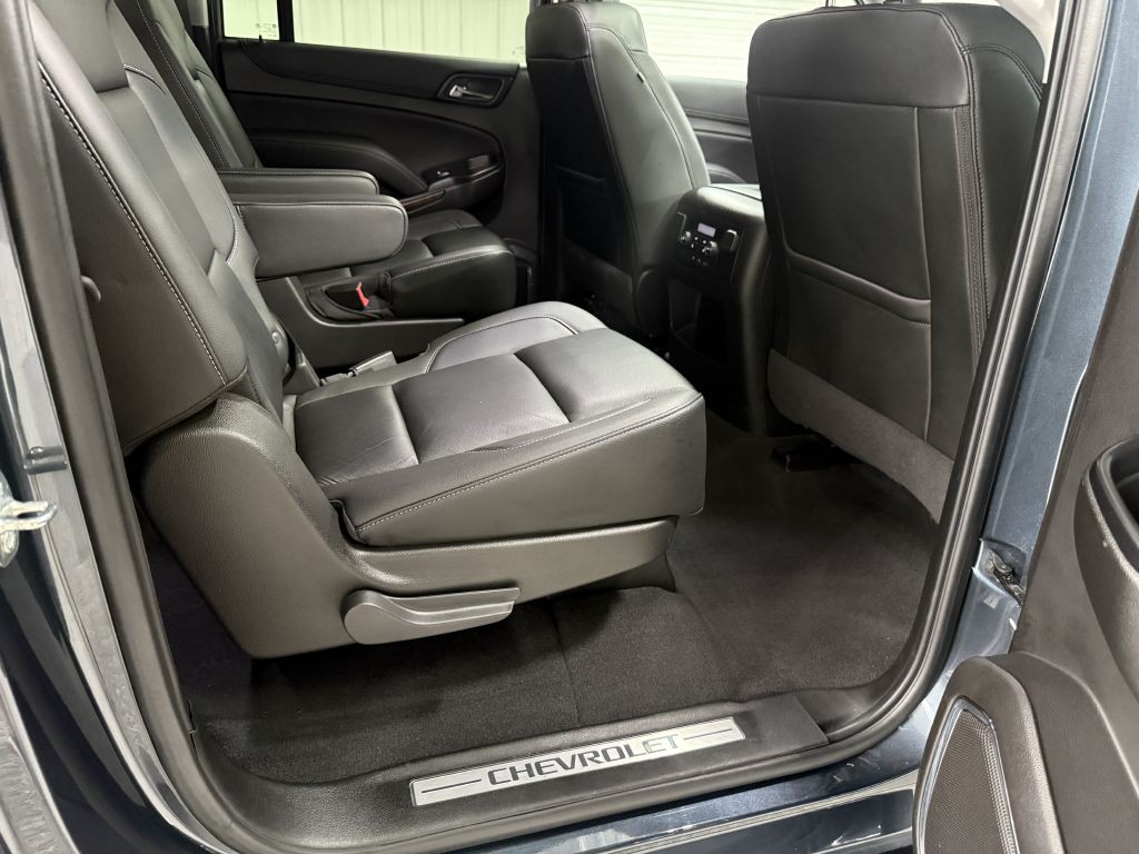 2019 Chevrolet Suburban Image 41