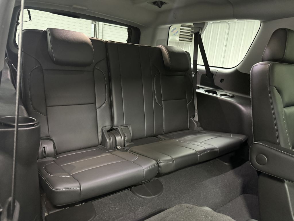 2019 Chevrolet Suburban Image 43