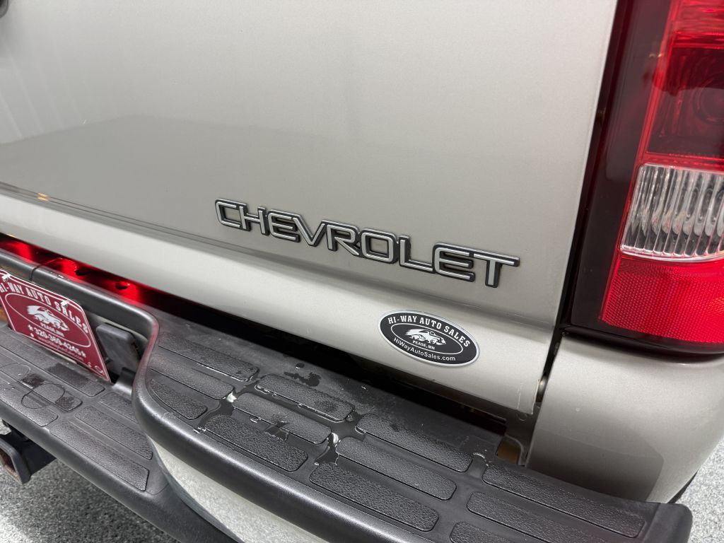 2004 Chevrolet Silverado 1500 Image 7