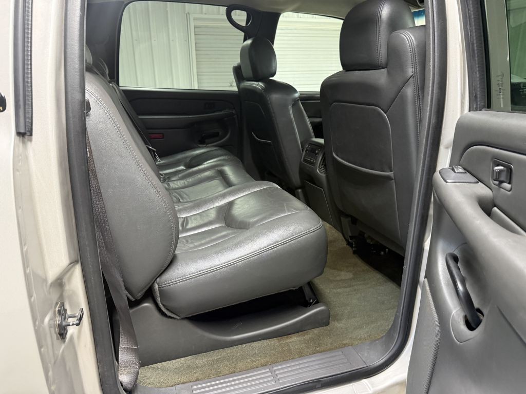 2004 Chevrolet Silverado 1500 Image 27