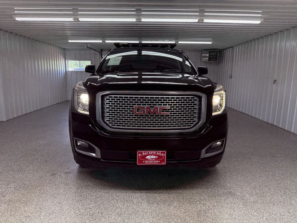 2017 GMC Yukon Image 3