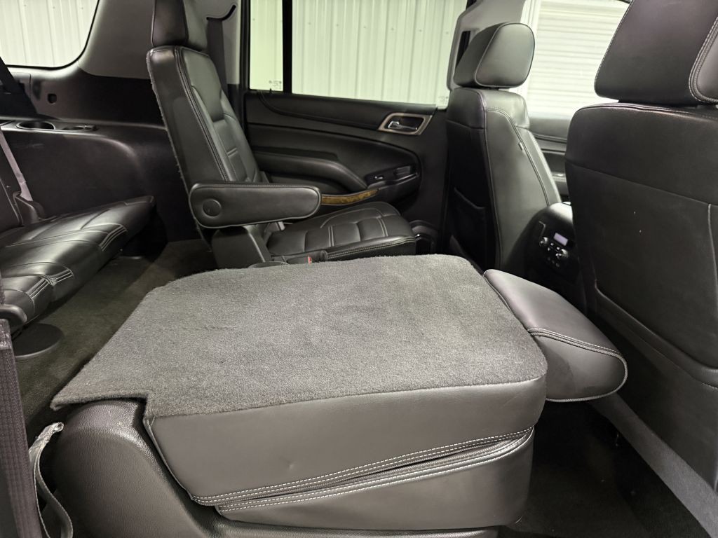 2017 GMC Yukon Image 38