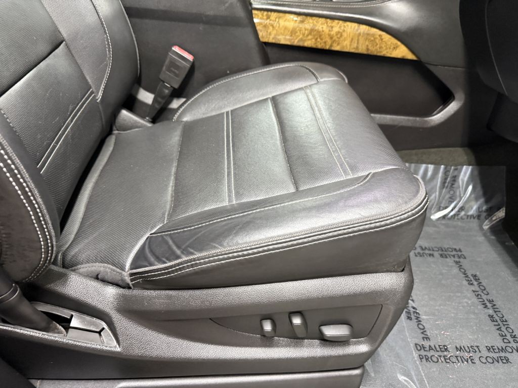 2017 GMC Yukon Image 43