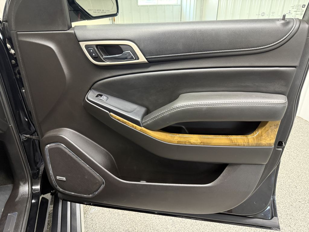 2017 GMC Yukon Image 45