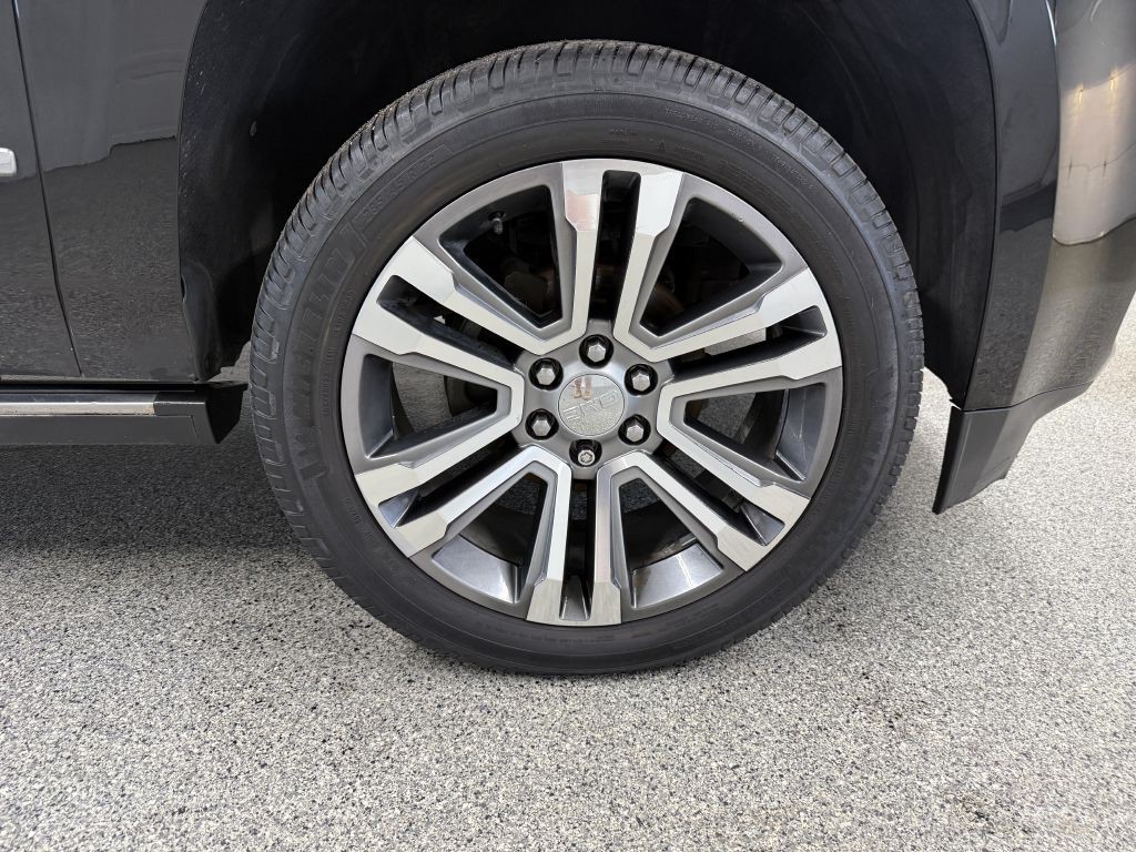 2017 GMC Yukon Image 46